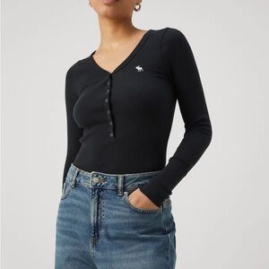 Abercrombie & Fitch Black Long Sleeve Henley Top